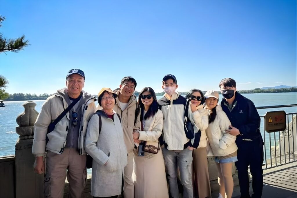 Tour đoàn gia đình tham quan Trung Quốc