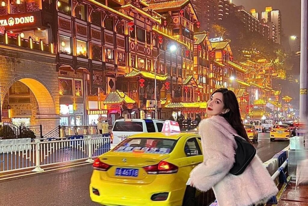 Trải nghiệm thành phố xa hoa Trung Quốc cùng tour Trùng Khánh