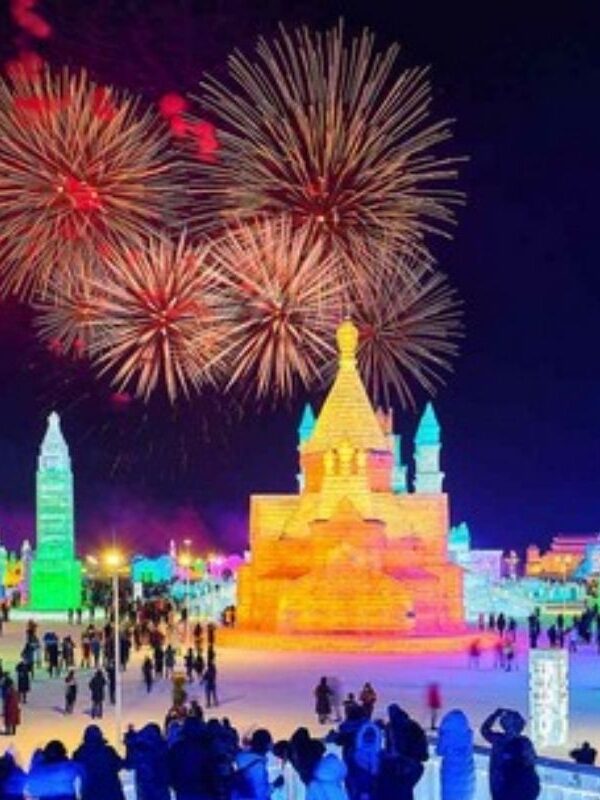 Thế giới Băng Tuyết - Địa điểm du lịch Tour Cáp Nhĩ Tân được yêu thích