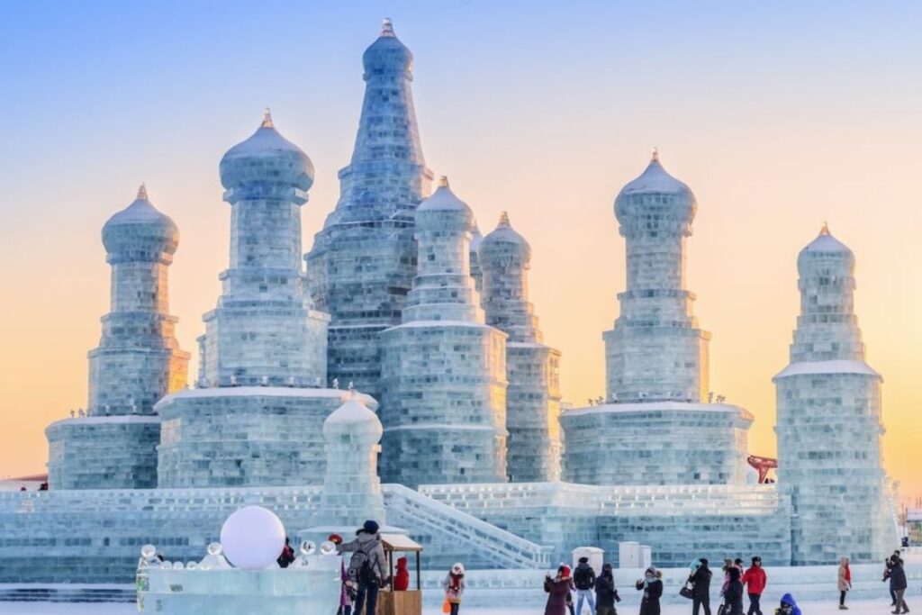 Á Lực Bố - Địa điểm "săn tuyết" nổi tiếng