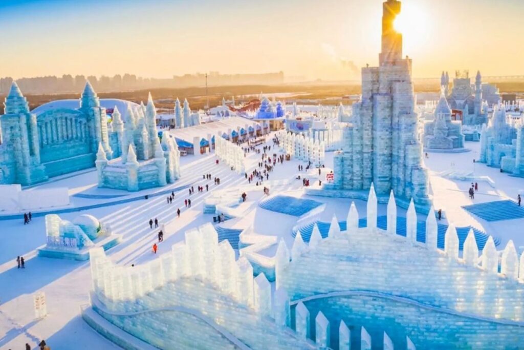 Khám phá lễ hội băng tuyết Cáp Nhĩ Tân?